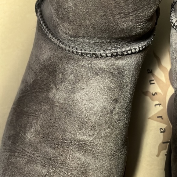 Ugg boots - Picture 6 of 7